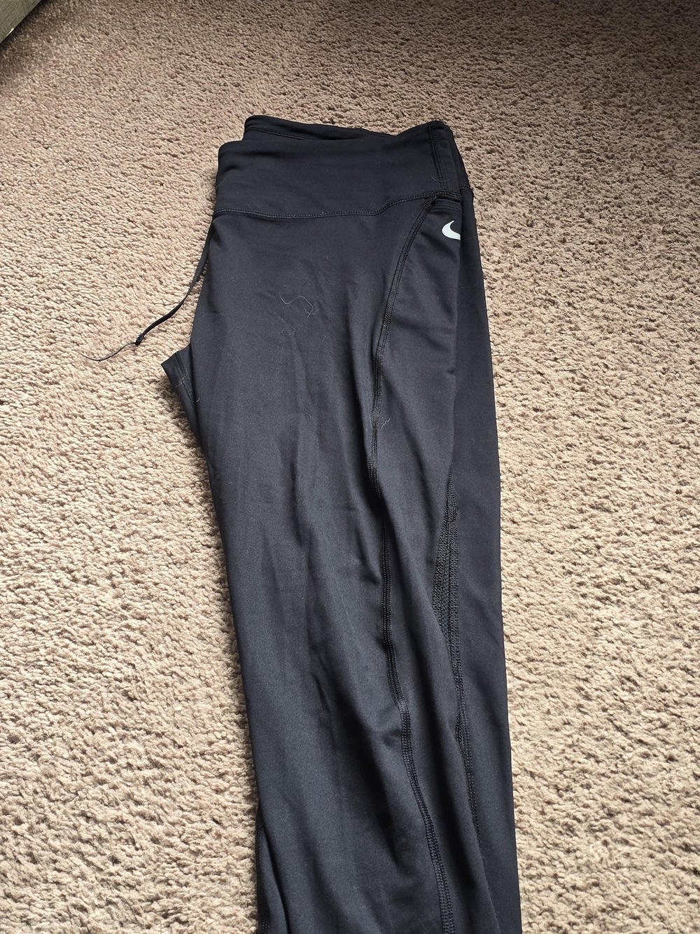 Nike Black Women's Athletic Leggings with White Swoosh